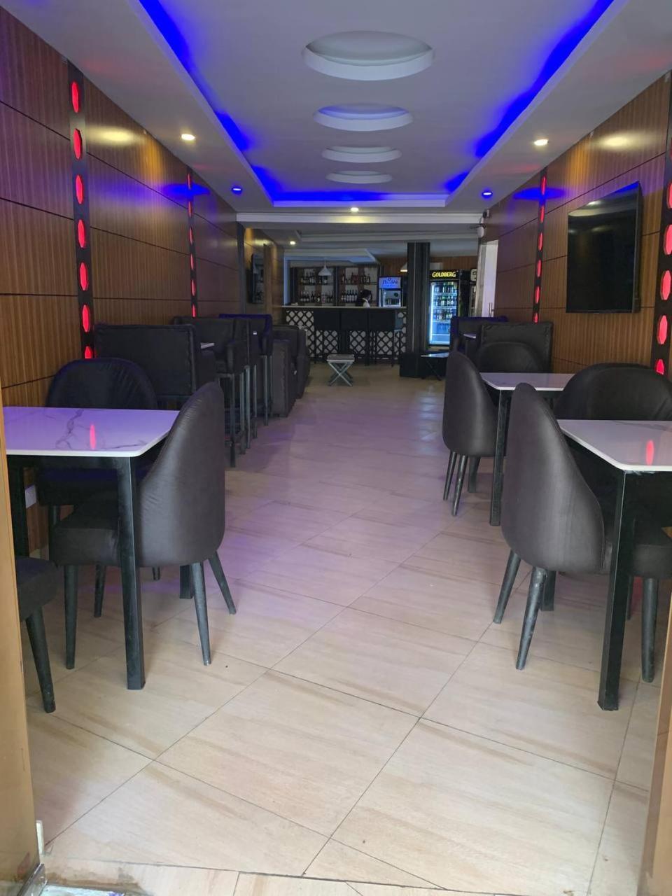 Presken Hotels Alade Avenue Икея Экстерьер фото